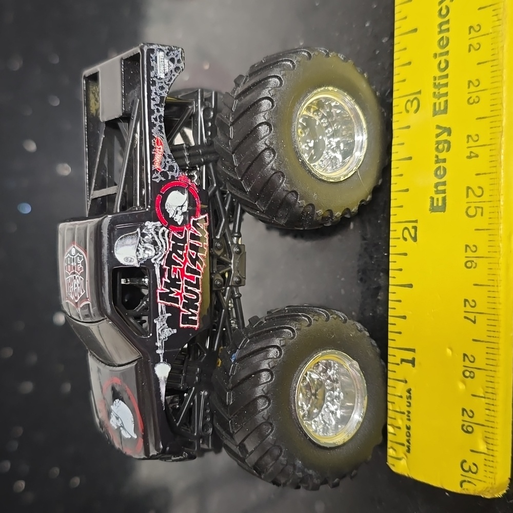 FIRM. Like New. Metal Mulisha Skull Monster Jam Truck 1:64 Diecast - Picture 3 of 4